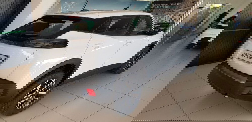 Peugeot 2008 nuova a Pordenone (6)