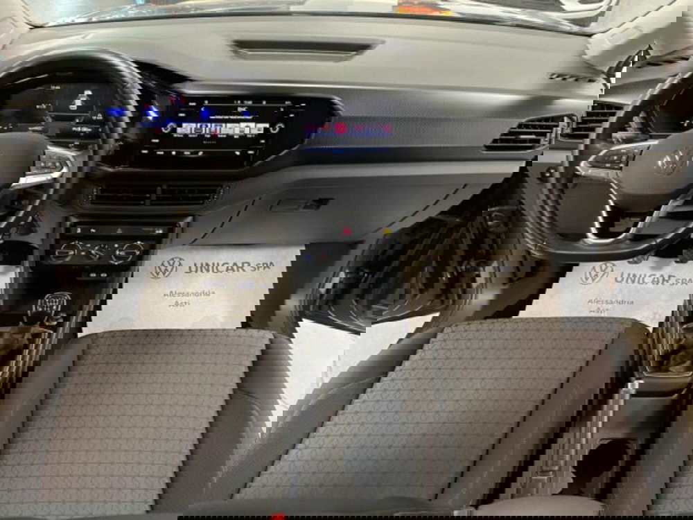 Volkswagen T-Cross usata a Cuneo (9)