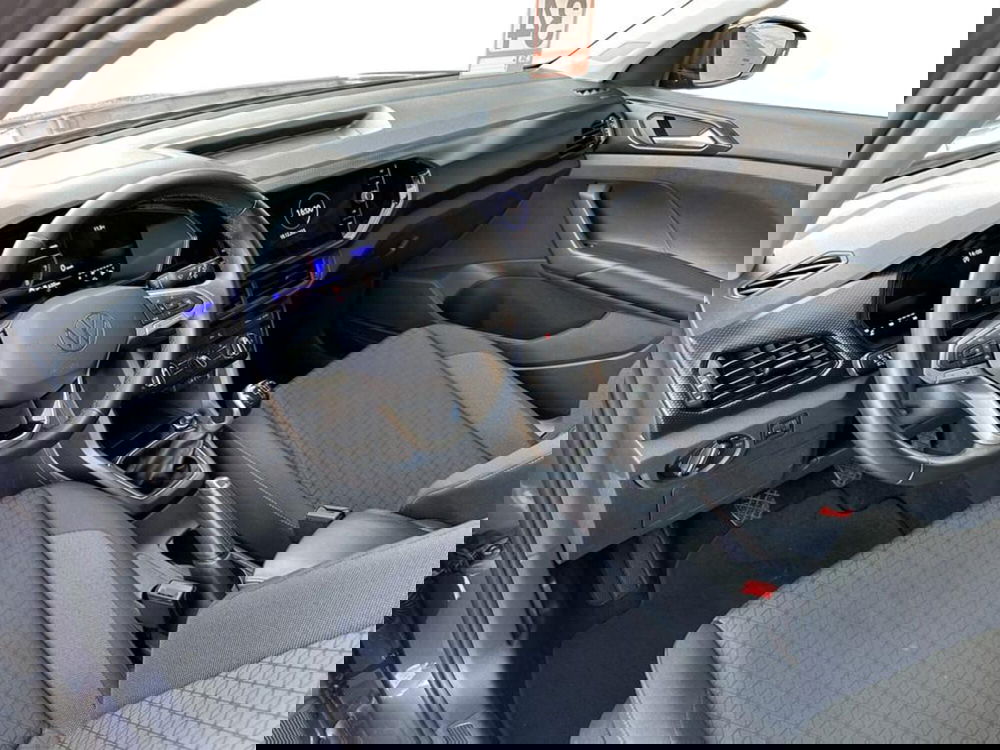 Volkswagen T-Cross usata a Verona (9)