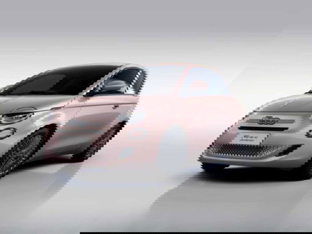 Fiat 500 nuova a Sondrio