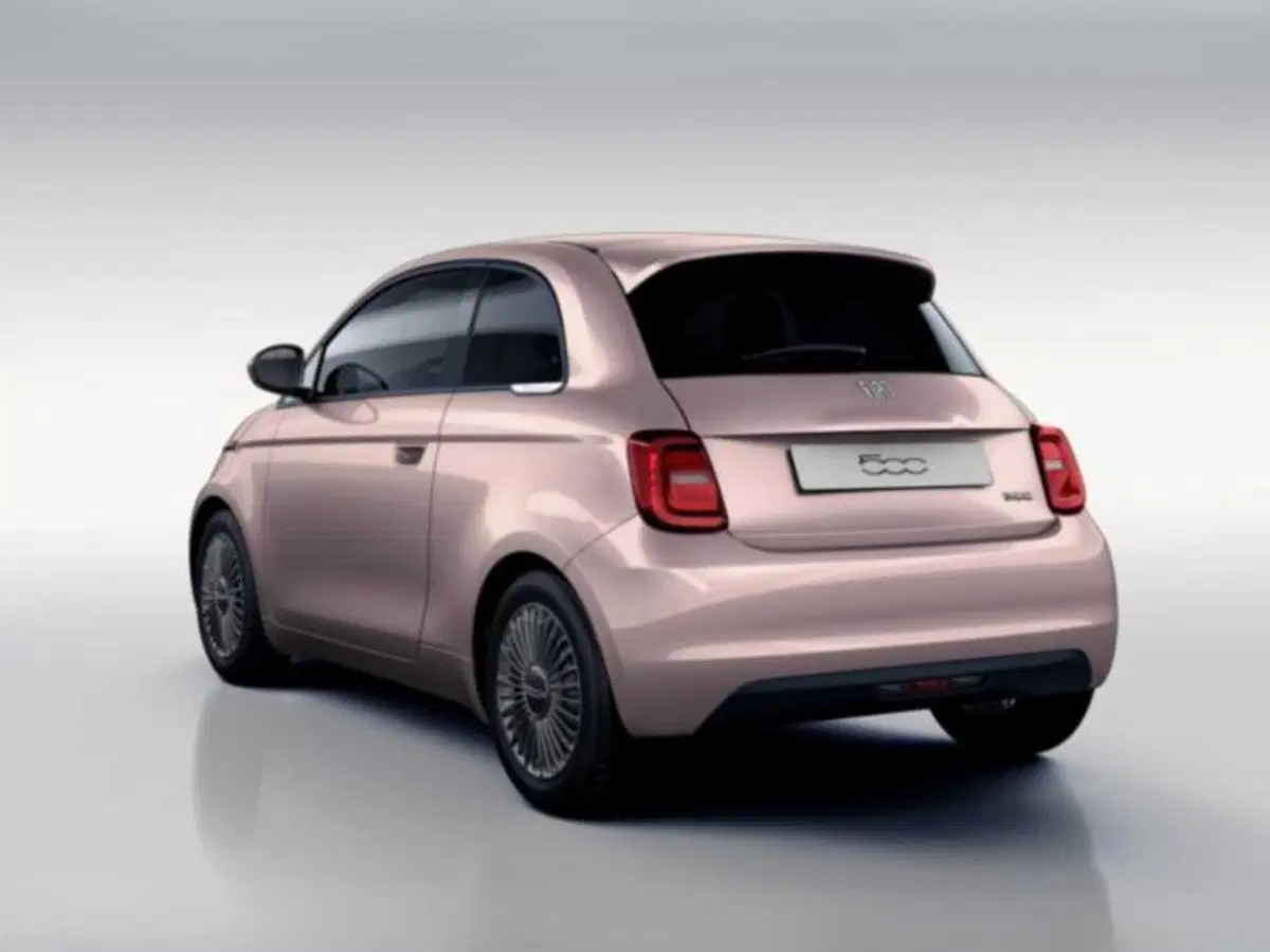 Fiat 500 nuova a Sondrio