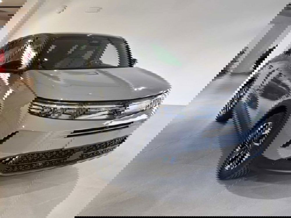 Opel Grandland nuova a Sondrio (4)