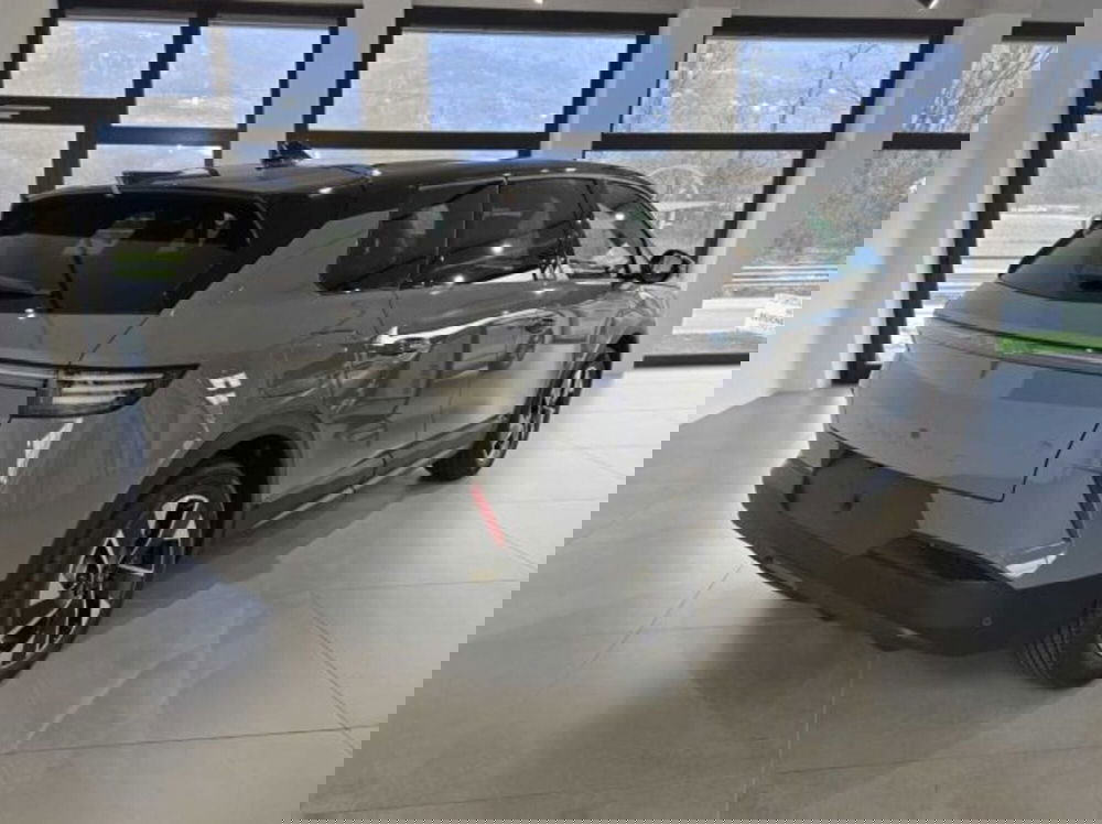 Opel Grandland nuova a Sondrio (8)