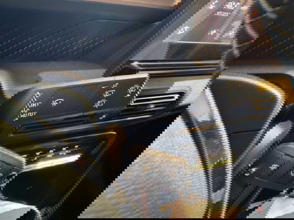 Citroen C3 Aircross nuova a Sondrio (19)