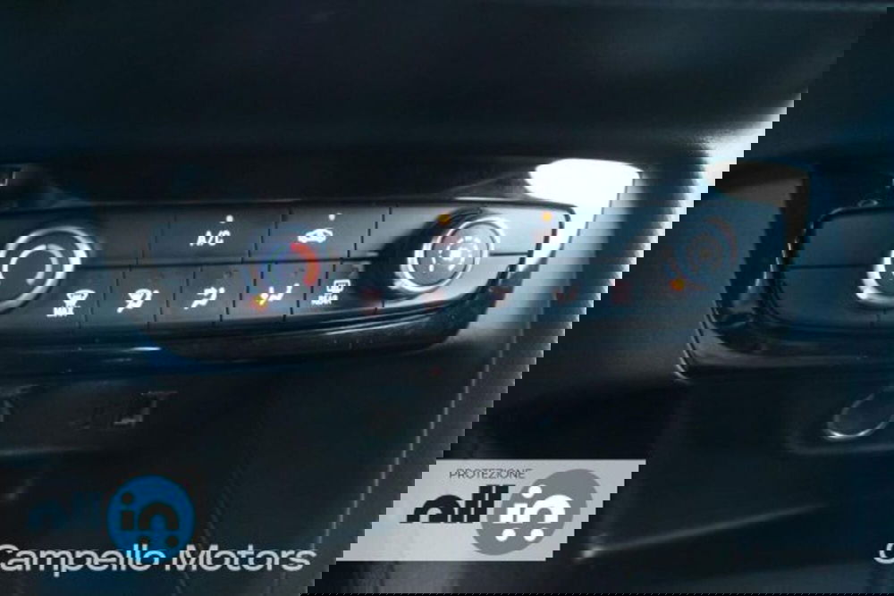 Opel Corsa usata a Venezia (10)