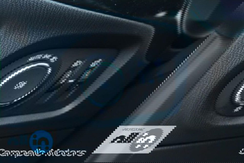 Opel Corsa usata a Venezia (14)