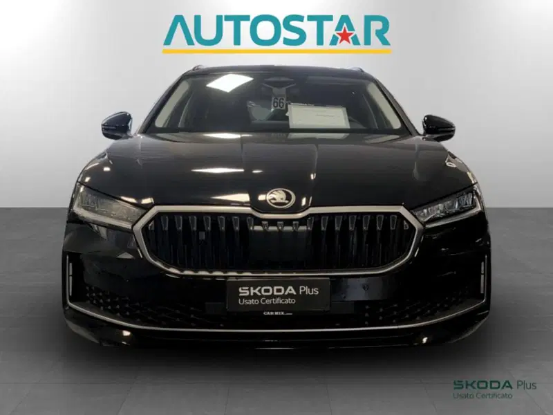 Skoda Superb usata a Piacenza (2)