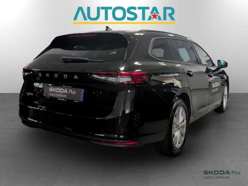 Skoda Superb usata a Piacenza (4)
