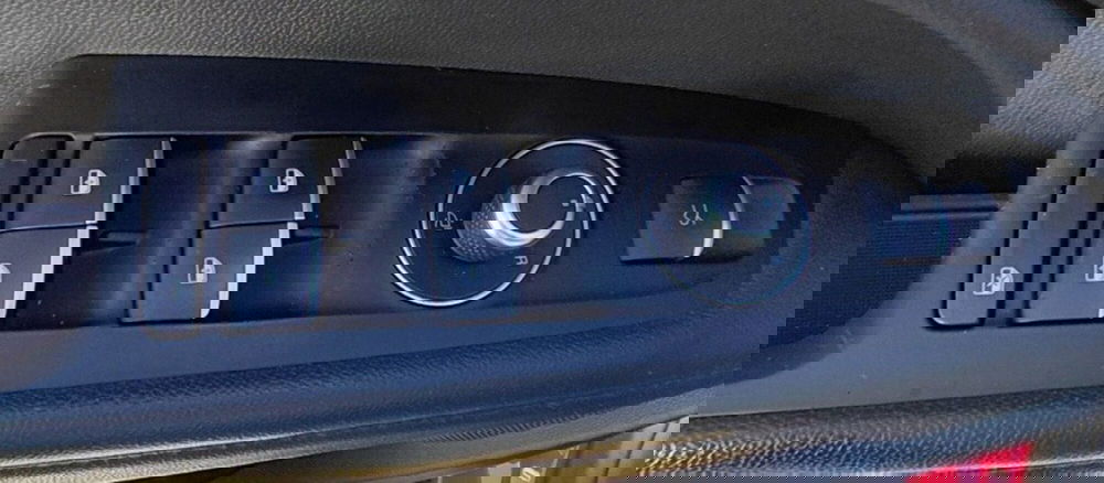 Alfa Romeo Stelvio usata a Cosenza (16)