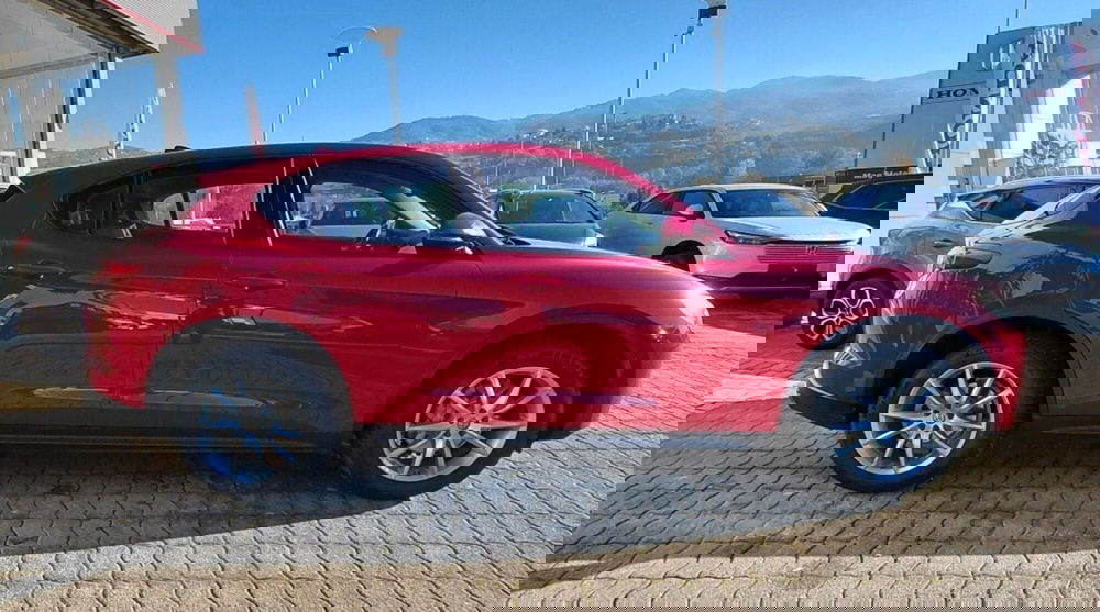 Alfa Romeo Stelvio usata a Cosenza (4)
