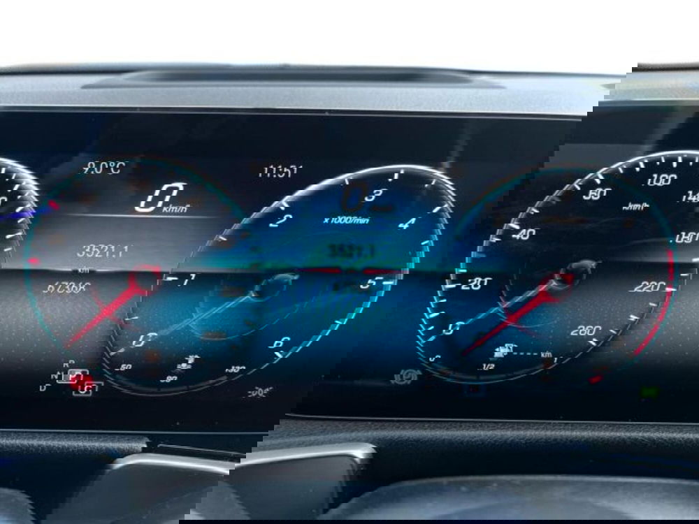 Mercedes-Benz GLB usata a Verona (8)