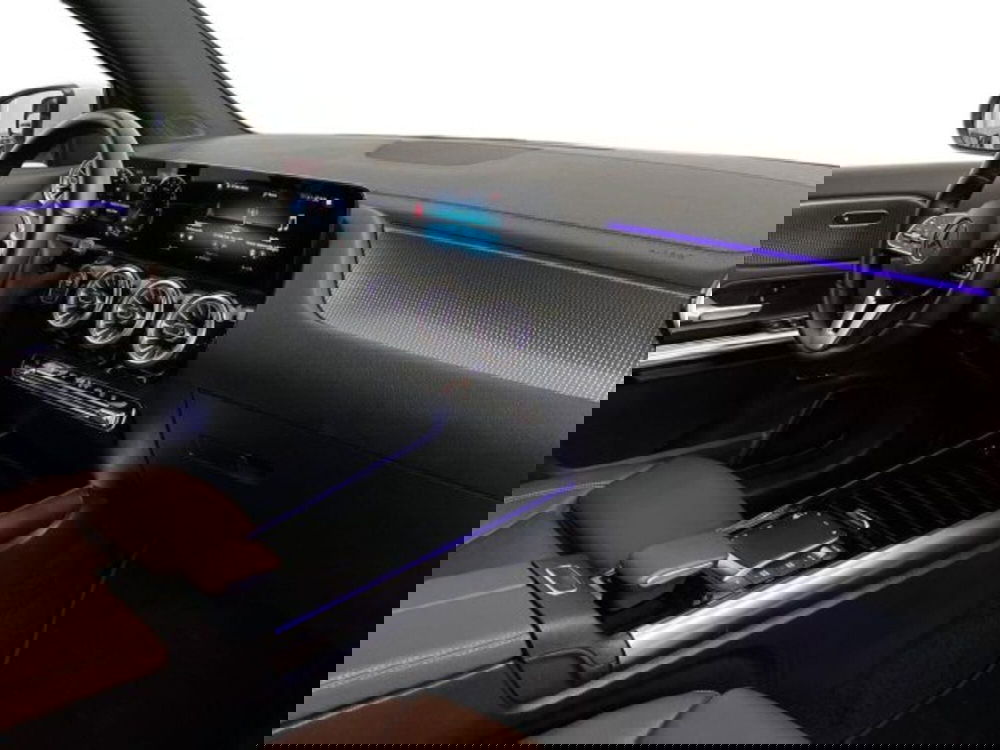 Mercedes-Benz GLA SUV usata a Verona (15)