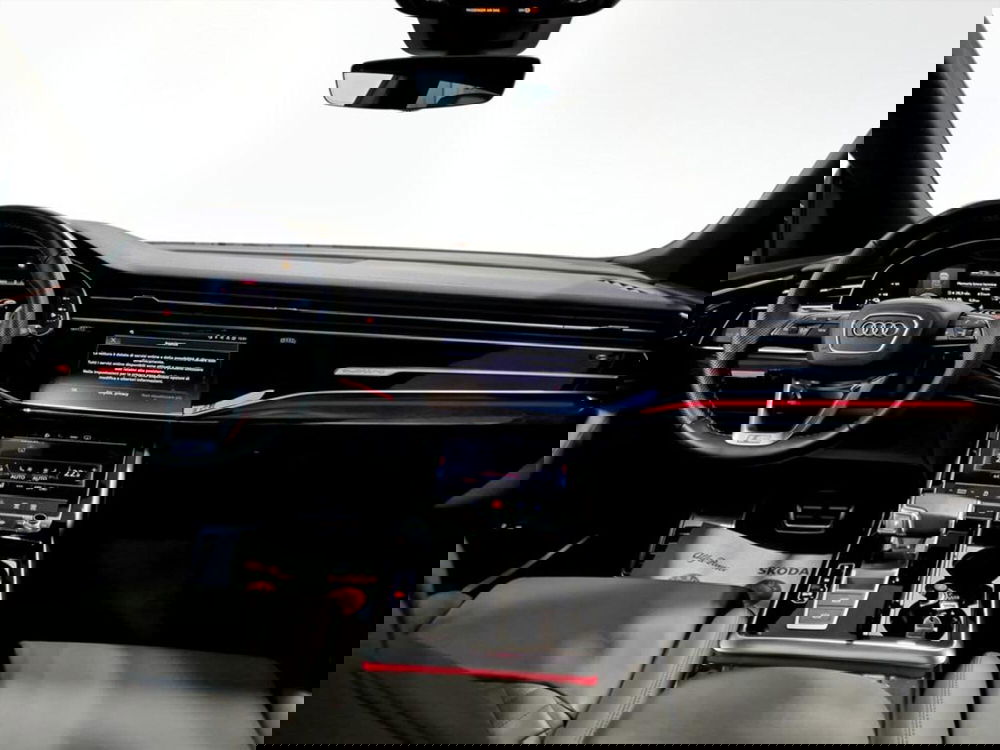 Audi Q8 Sportback usata a Padova (11)