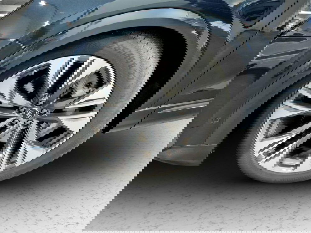 Audi Q8 Sportback usata a Padova (9)