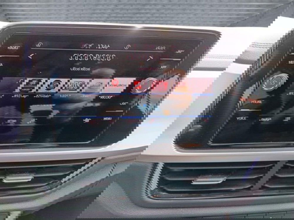 Volkswagen T-Roc usata a Bari (17)