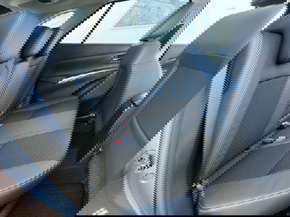 Suzuki S-Cross nuova a Teramo (14)