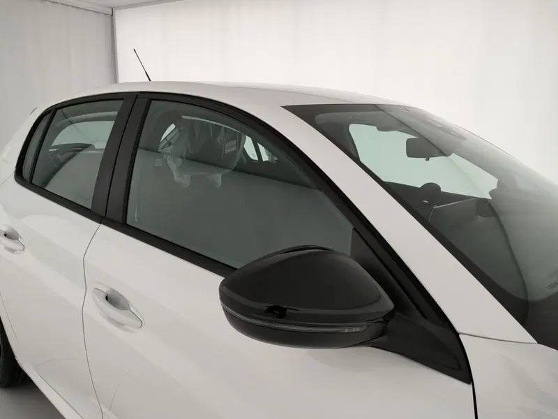 Peugeot 208 usata a Caserta (10)
