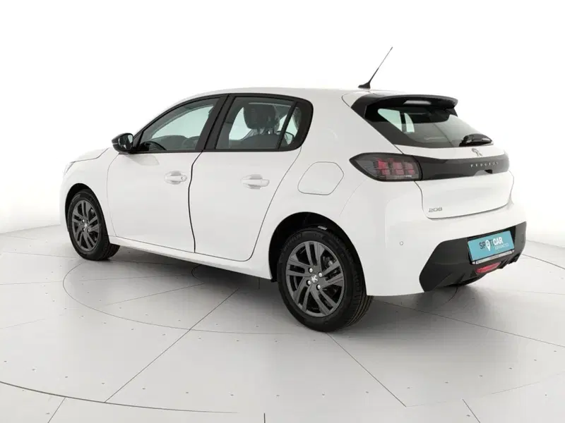 Peugeot 208 usata a Caserta (7)
