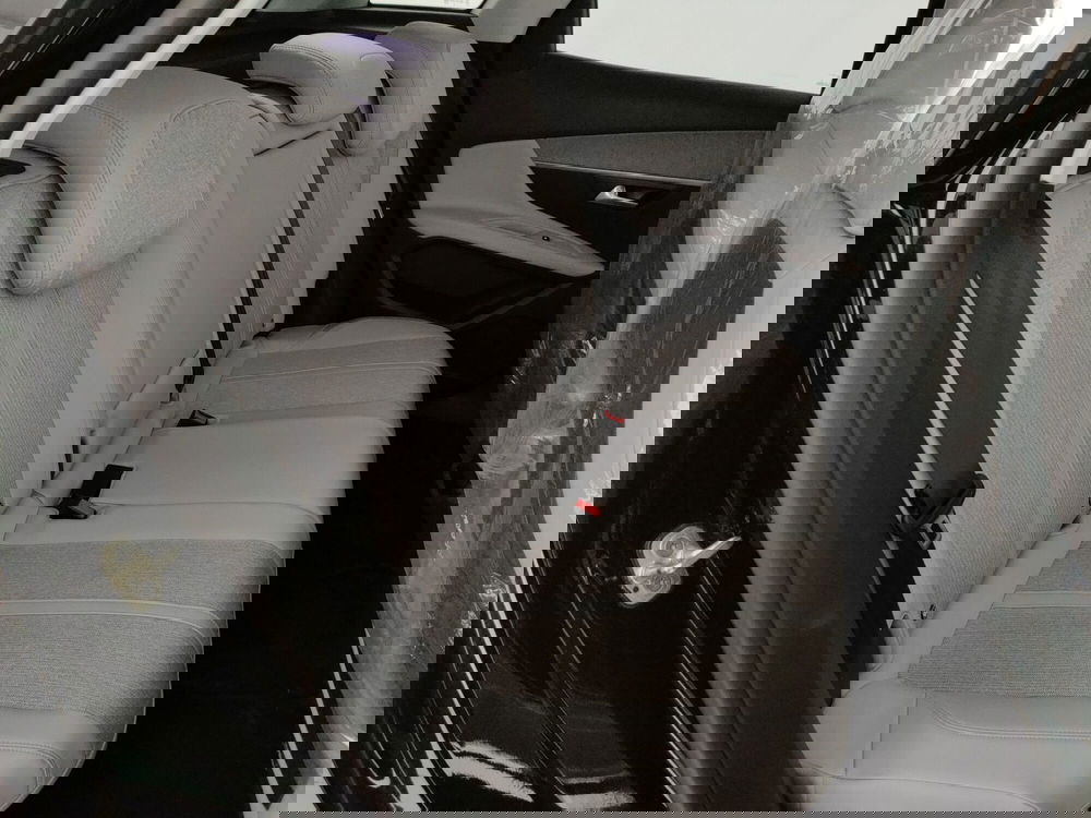 Peugeot 3008 usata a Caserta (8)