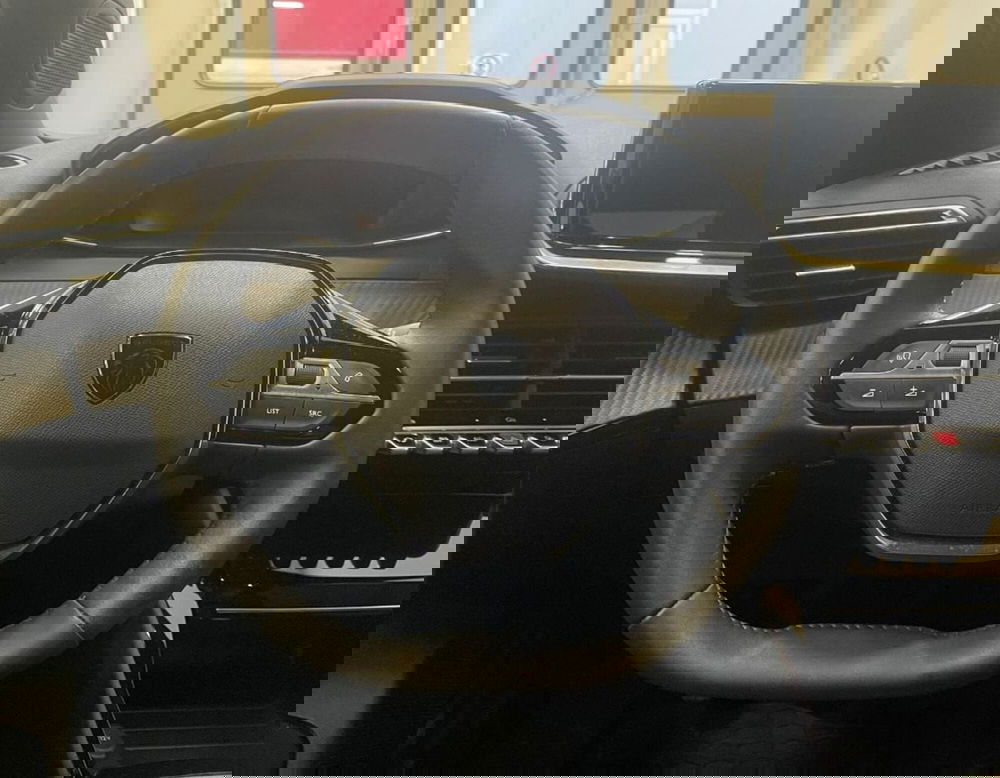 Peugeot 2008 usata a Ferrara (8)