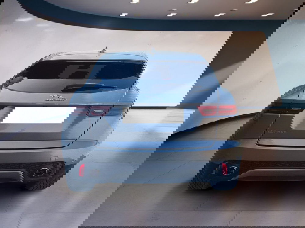 Jaguar E-Pace usata a Torino (6)