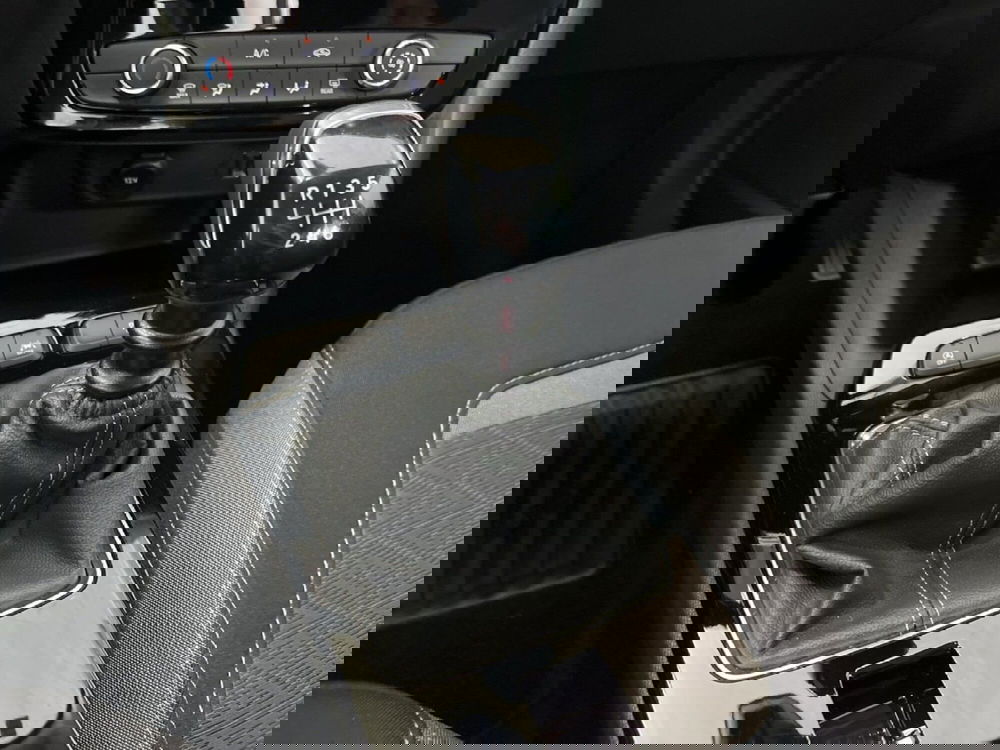 Opel Mokka usata a Torino (14)