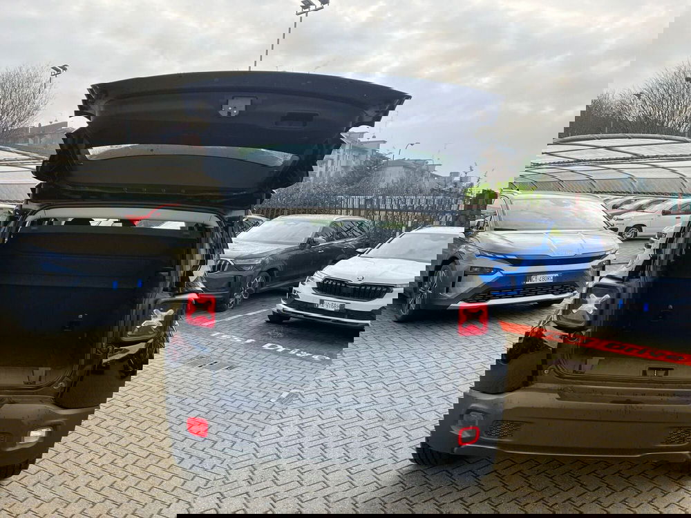 Jeep Renegade usata a Milano (9)