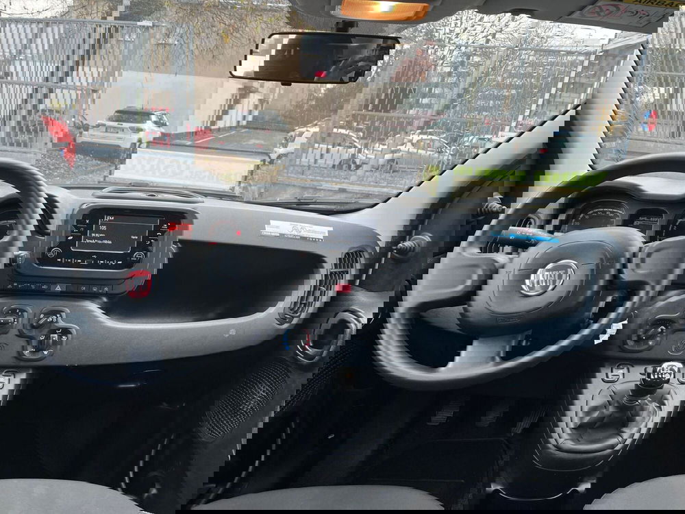 Fiat Panda Cross usata a Milano (15)