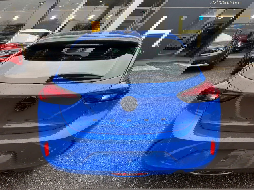 Opel Corsa nuova a Milano (10)