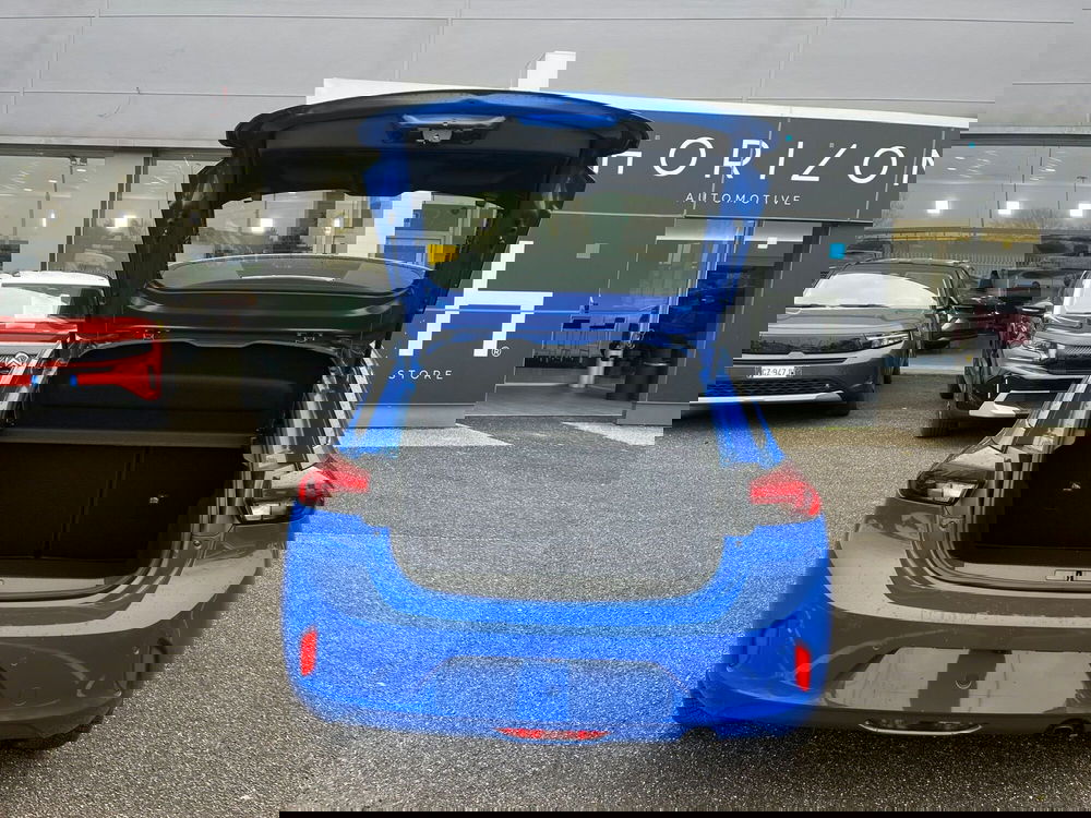 Opel Corsa nuova a Milano (11)