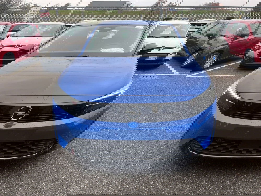 Opel Corsa nuova a Milano (2)