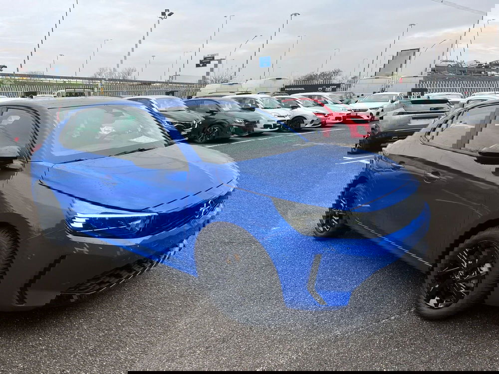 Opel Corsa nuova a Milano (3)