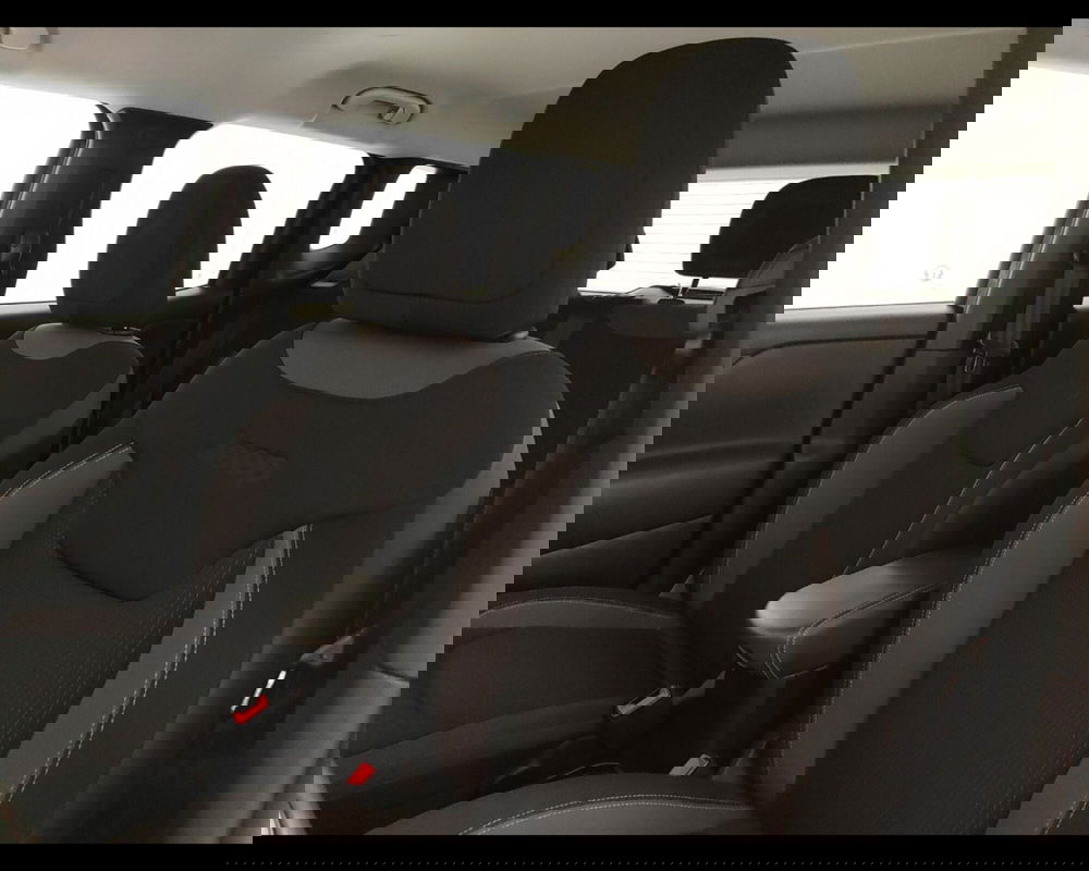 Jeep Renegade usata a Caserta (17)