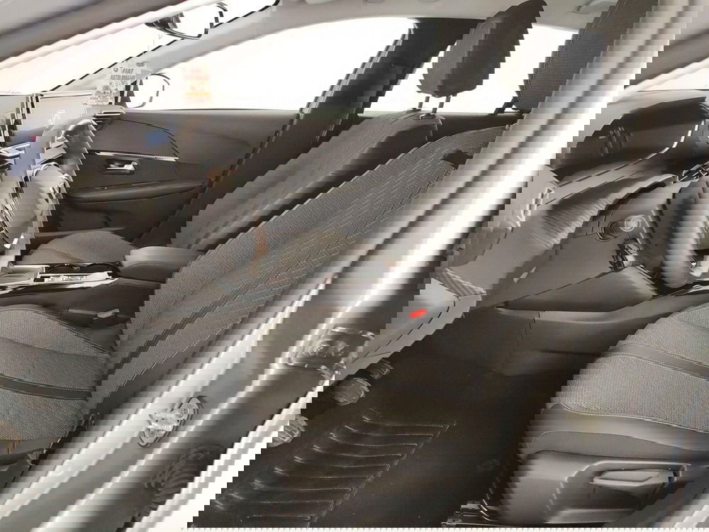 Peugeot 208 usata a Caserta (15)