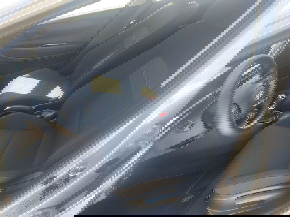 Hyundai Bayon usata a Lucca (9)