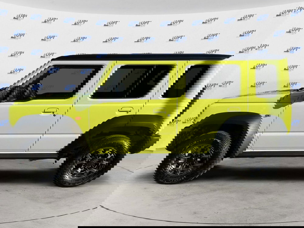 Suzuki Jimny nuova a Pistoia (5)