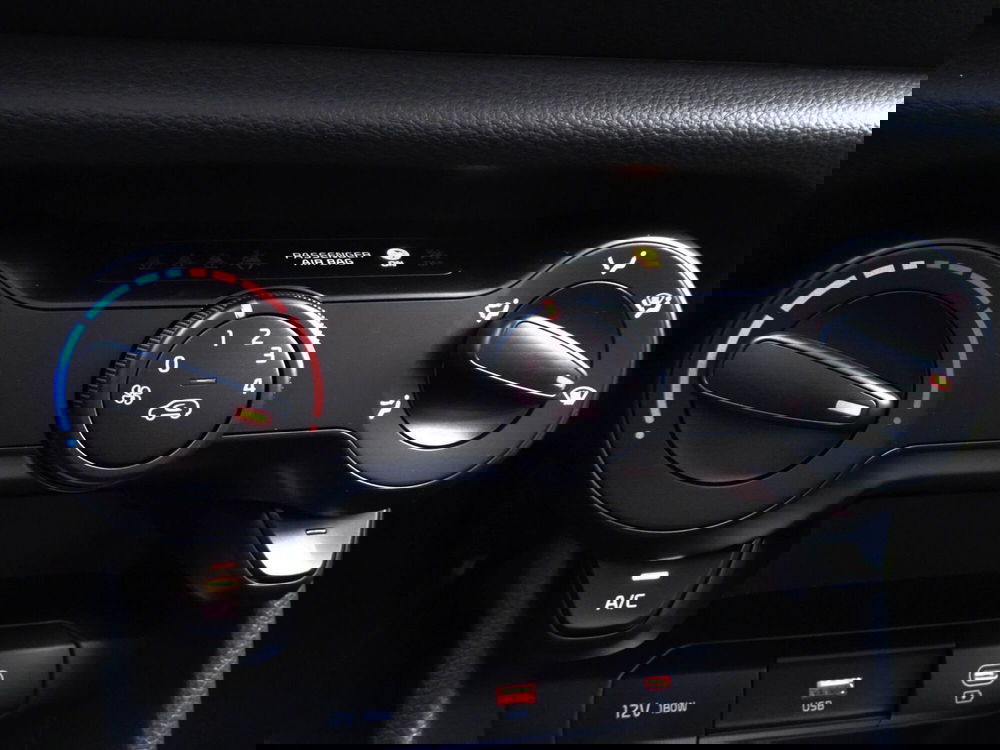 Kia Picanto nuova a Treviso (19)