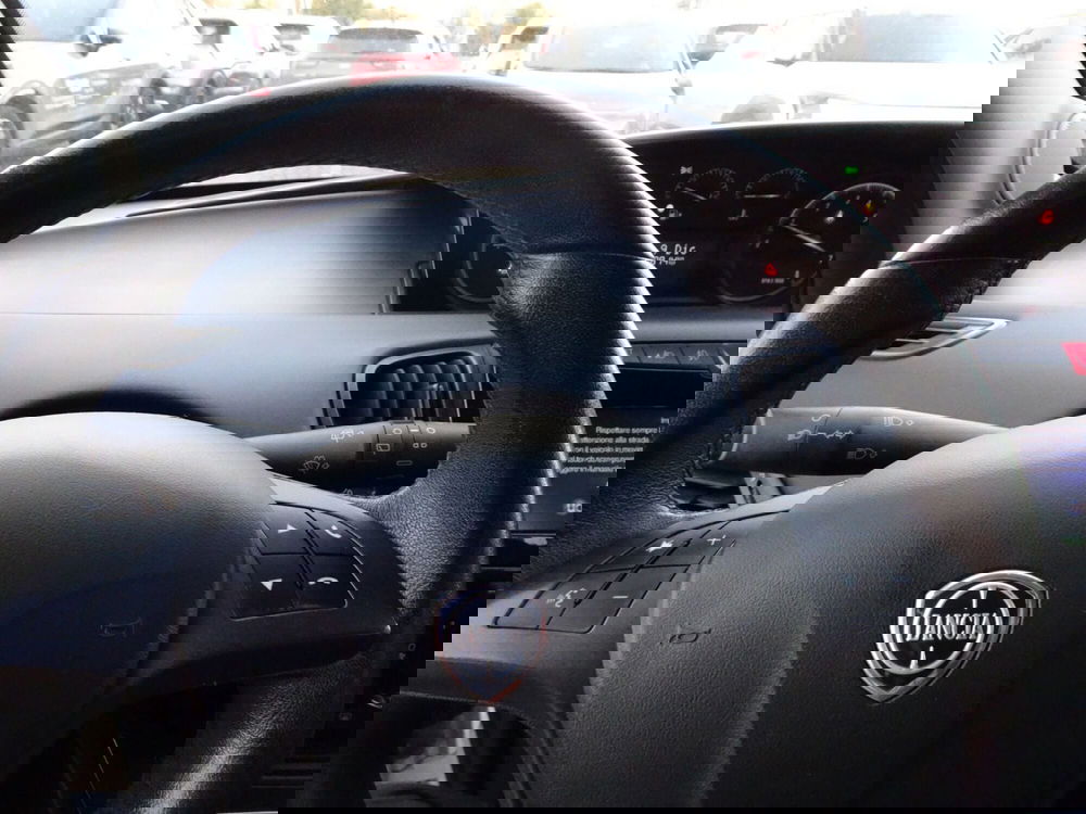 Lancia Ypsilon usata a Treviso (13)