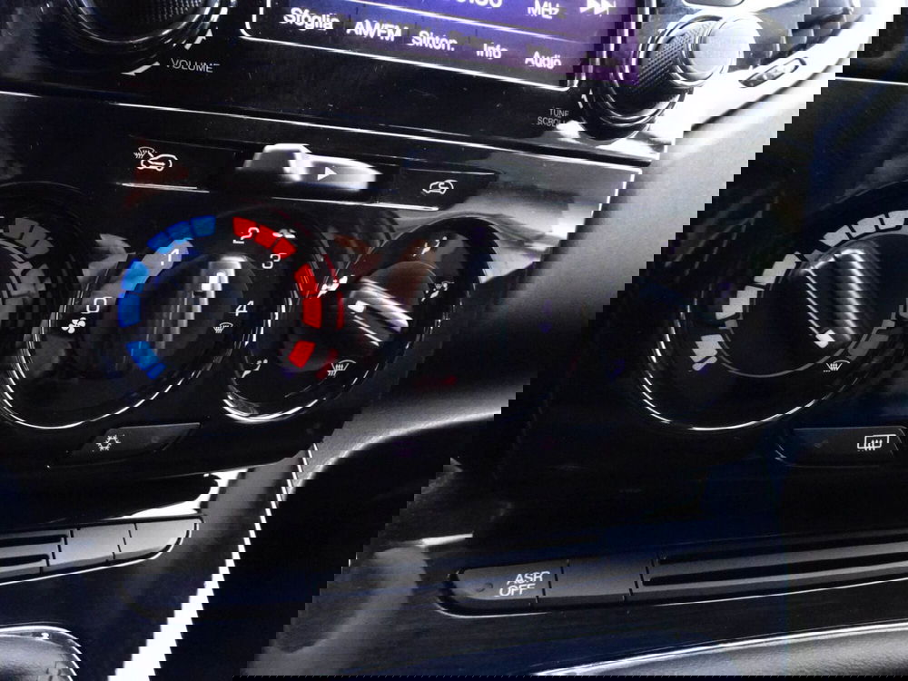 Lancia Ypsilon usata a Treviso (16)