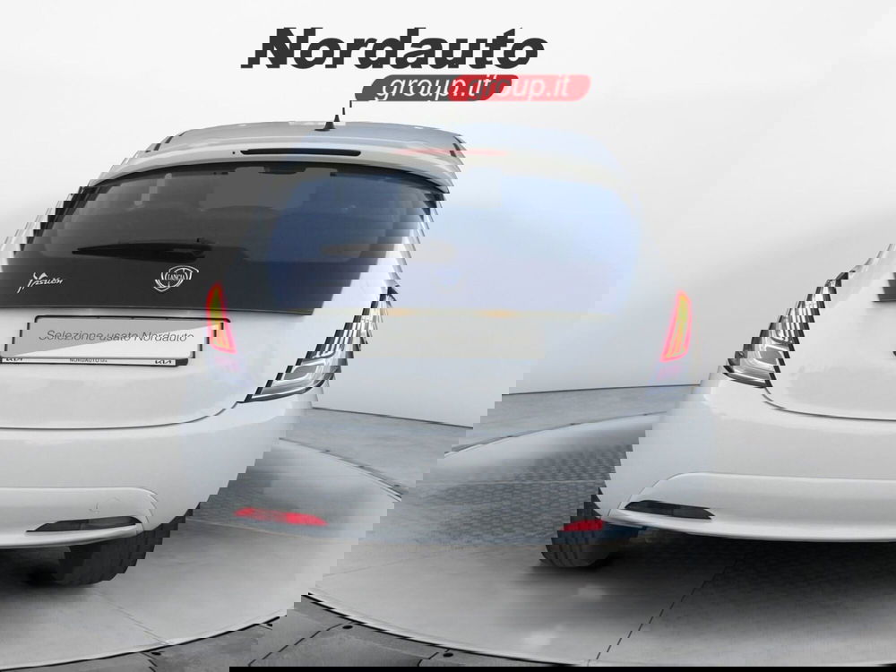 Lancia Ypsilon usata a Treviso (6)