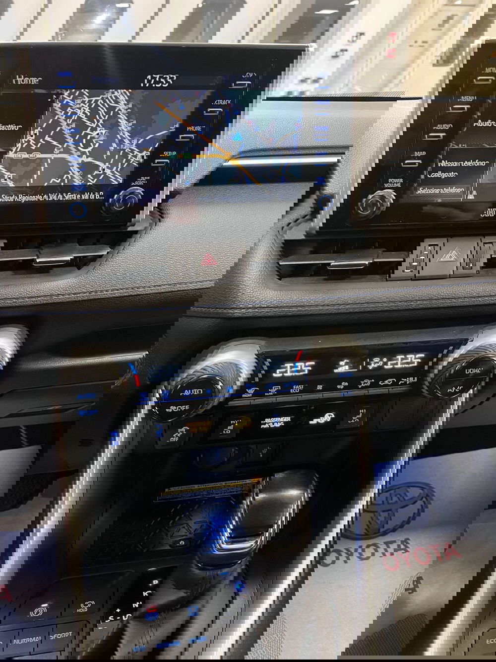 Toyota Rav4 usata a Prato (12)