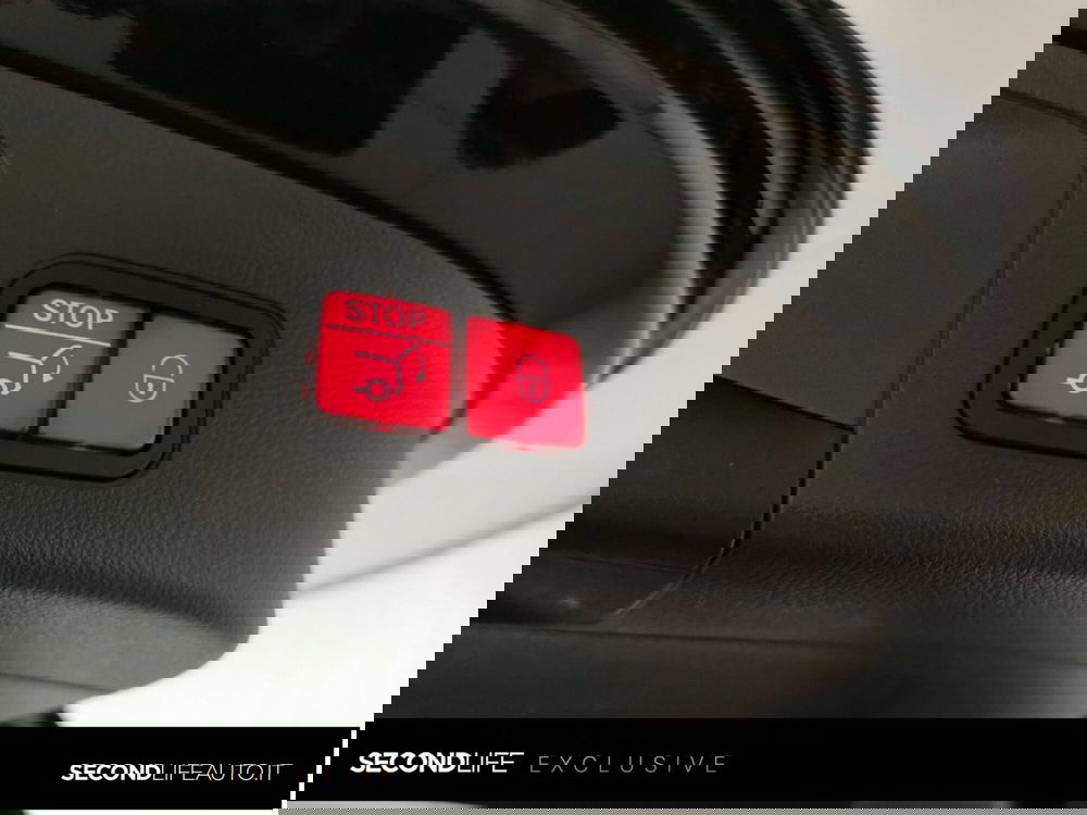 Mercedes-Benz GLA SUV usata a Chieti (17)