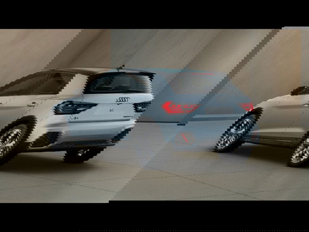 Audi A1 allstreet nuova a Livorno (3)