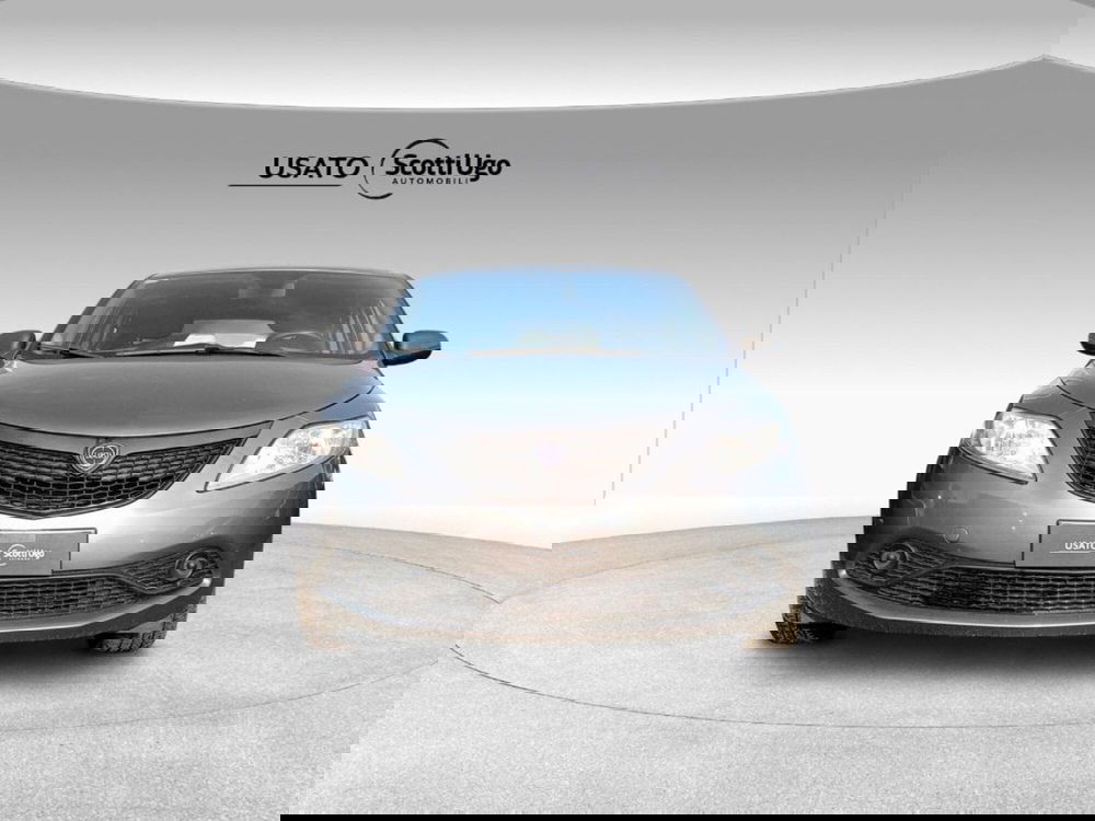 Lancia Ypsilon usata a Firenze (3)