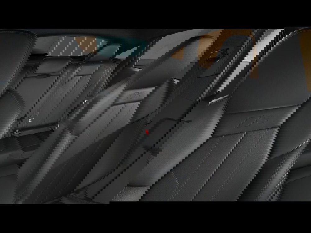 Audi Q5 Sportback nuova a Pisa (11)