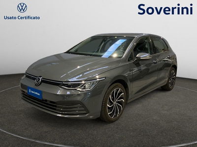 Volkswagen Golf 1.5 TGI DSG Life del 2022 usata a Bologna