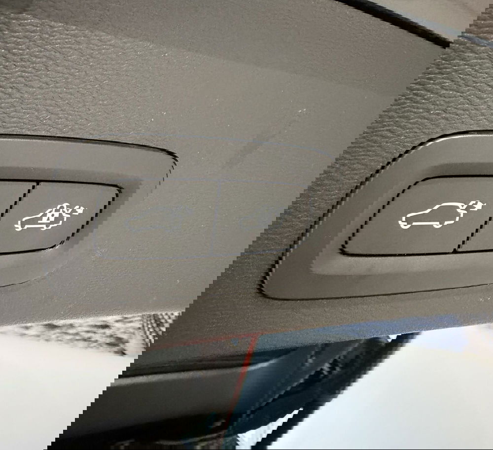 Volvo XC40 usata a Parma (10)