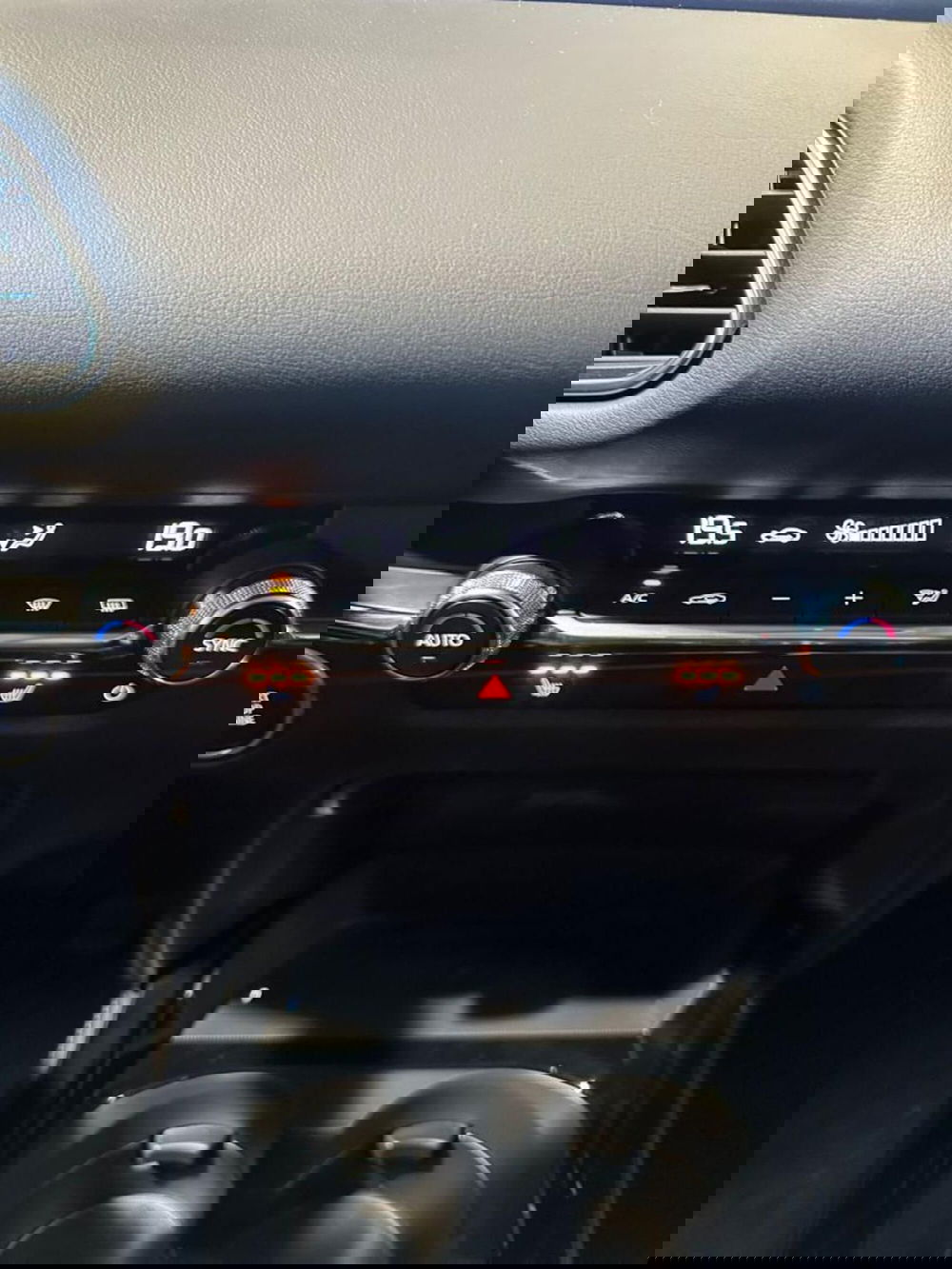 Mazda CX-30 nuova a Como (11)