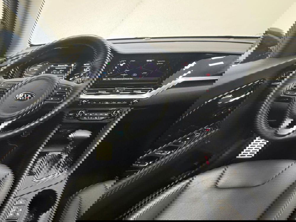 Kia Niro usata a Como (11)