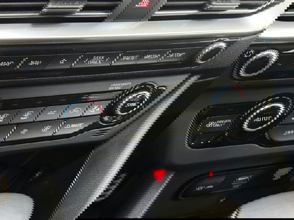 Kia Niro usata a Como (18)